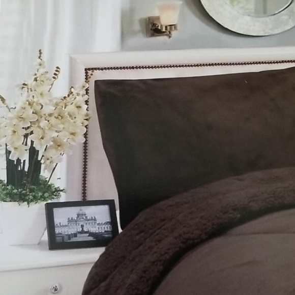 Queen size Borrego Blanket 3 Piece - Picture 2 of 8